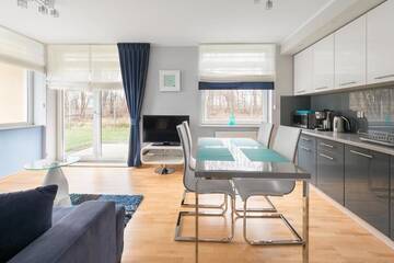 Фото номера Апартаменты с 2 спальнями и террасой Апартаменты Apartamenty Apartinfo Fregata г. Ястшембя-Гура 2