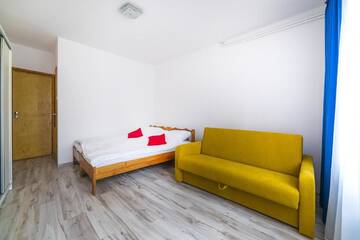 Фото номера Трехместный номер с балконом Проживание в семье Villa Azalia г. Ястшембя-Гура 8