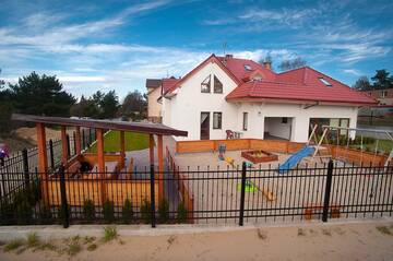 Фото номера Трехместный номер с террасой Проживание в семье Wiktoria-Biały Domek г. Ястшембя-Гура 4